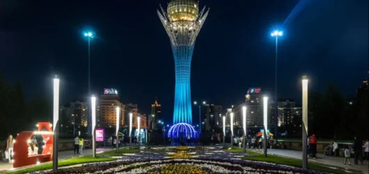 Блокировки счетов россиян в Казахстане 2026: что происходит